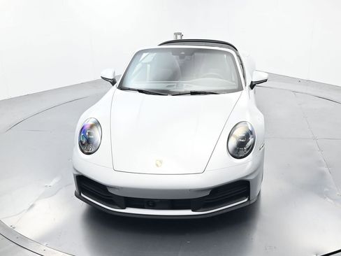 Certified 2025 Porsche 911 Carrera RWD image 53