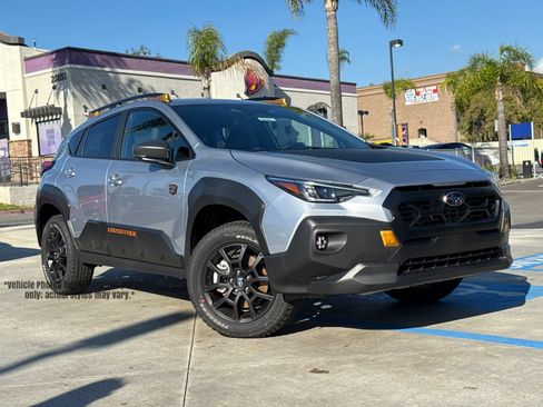 New 2026 Subaru Crosstrek 2.5i Wilderness w/ Crosstrek Mirror Package AWD/4WD image 2
