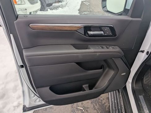 New 2026 Chevrolet Tahoe High Country image 14