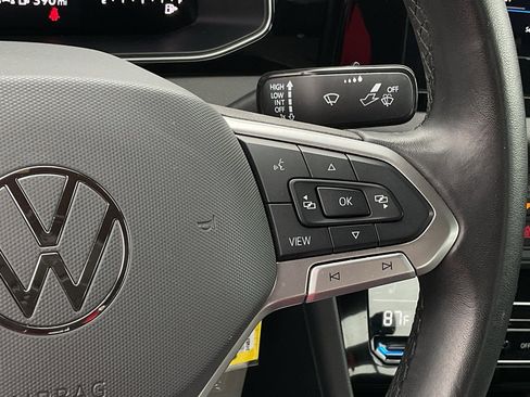 Used 2025 Volkswagen Jetta Sport image 23