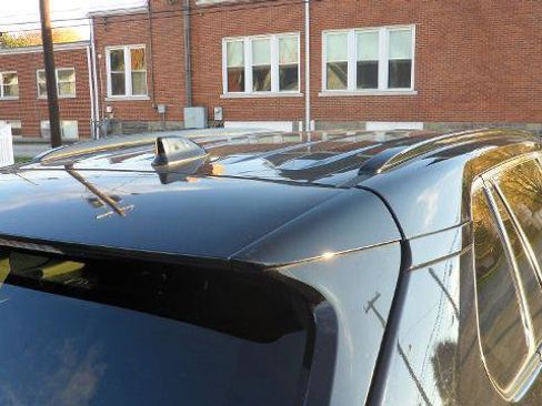 Used 2022 Toyota RAV4 LE image 7