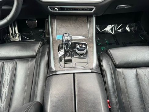 Used 2020 BMW X5 M50i w/ Executive Package AWD/4WD image 21