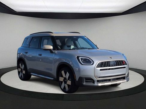 New 2025 MINI Cooper Countryman S image 2