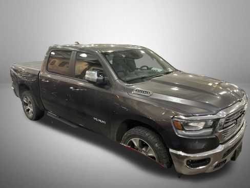 Used 2023 RAM 1500 Laramie AWD/4WD image 4