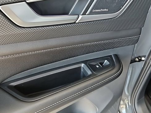 New 2026 Volkswagen Atlas Cross Sport SEL Premium R-Line image 22