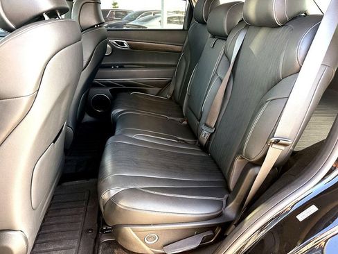 Used 2023 Genesis GV80 2.5T w/ Prestige 20" Package AWD/4WD image 19