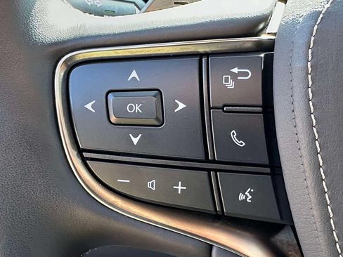 Used 2022 Lexus LS 500 AWD w/ Interior Upgrade Package image 33