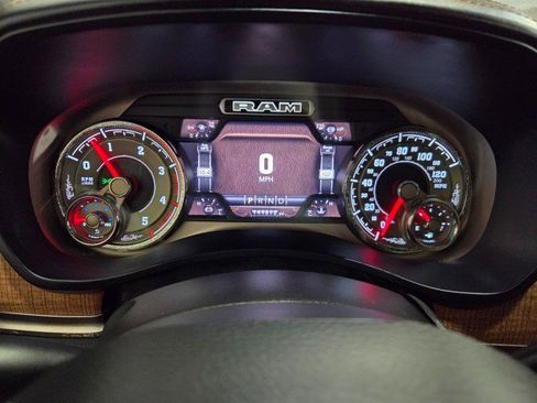 Used 2019 RAM 2500 Limited image 45