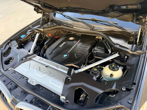 Used 2019 BMW X4 M40i w/ Parking Assistance Package AWD/4WD image 32