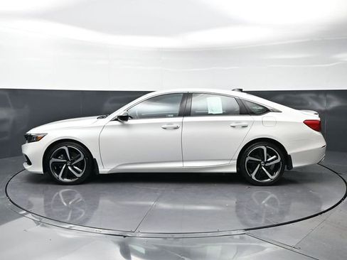 Used 2022 Honda Accord Sport image 8
