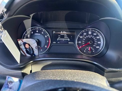 Used 2023 Kia Forte LXS w/ LXS Technology Package FWD image 2