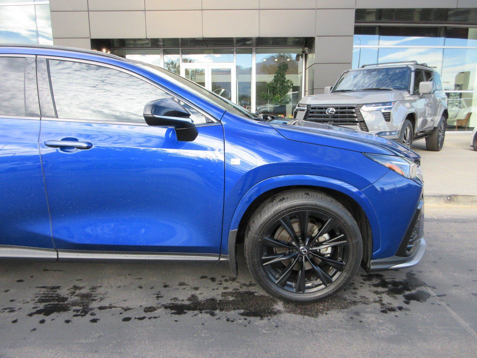 Used 2024 Lexus NX 350 F Sport AWD/4WD image 13