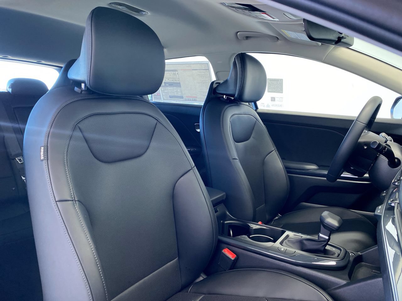 New 2026 Kia K4 EX FWD image 30