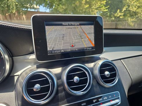 Used 2018 Mercedes-Benz C 300 Sedan image 22