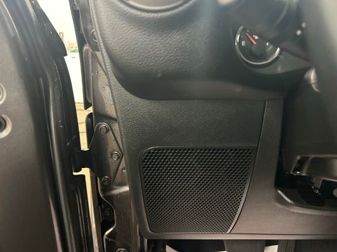 Used 2017 Jeep Wrangler Unlimited Sport AWD/4WD image 14