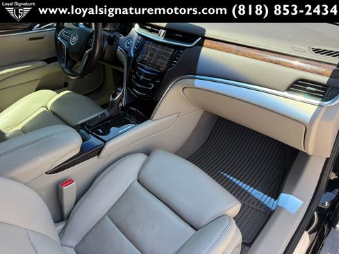 Used 2014 Cadillac XTS Luxury w/ Driver Awareness Package FWD image 36