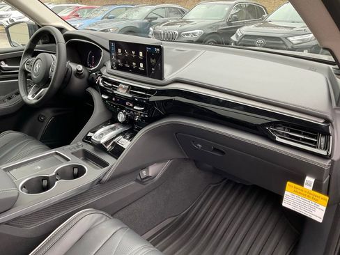 New 2026 Acura MDX w/ Advance Package AWD/4WD image 17