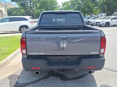 Used 2023 Honda Ridgeline RTL image 5