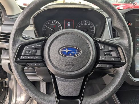 Used 2025 Subaru Crosstrek 2.5i Premium AWD/4WD image 17