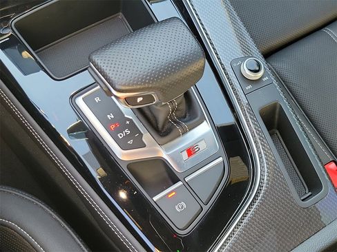 Used 2021 Audi S4 Premium Plus image 27