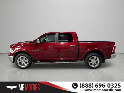 Used 2017 RAM 1500 Laramie AWD/4WD image 8