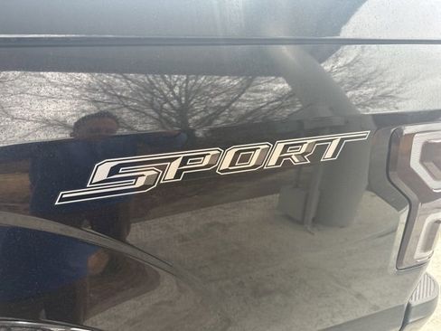 Used 2019 Ford F150 XLT w/ Equipment Group 302A Luxury image 10