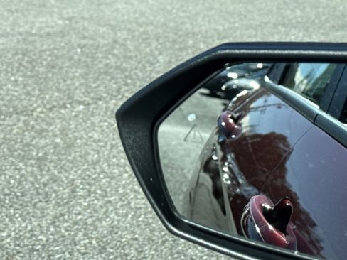 Certified 2025 Hyundai Elantra Sport image 17