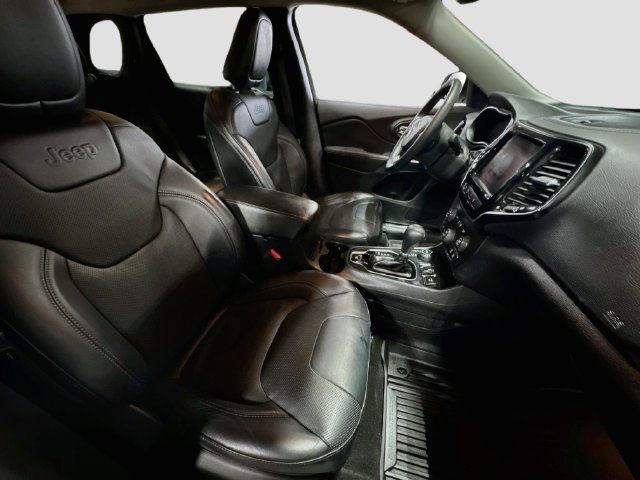 Used 2020 Jeep Cherokee Limited w/ Technology Group AWD/4WD image 27