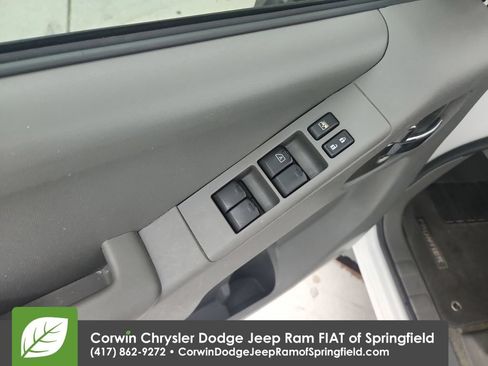 Used 2018 Nissan Frontier SV w/ Value Truck Package RWD image 20