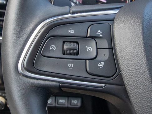 Used 2022 Buick Envision Avenir w/ Safety Package FWD image 27