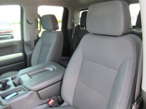 Used 2021 Chevrolet Silverado 1500 LT AWD/4WD image 21