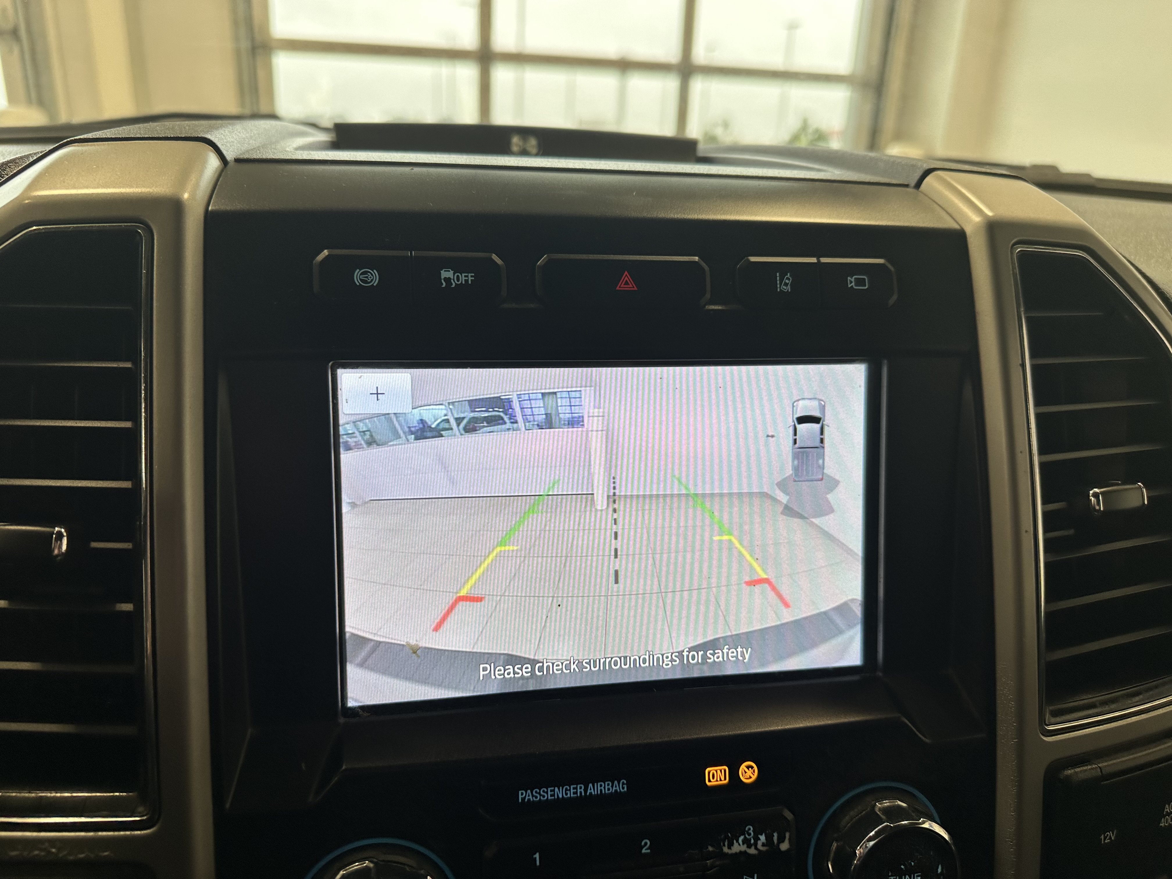 Used 2020 Ford F350 Lariat w/ Lariat Value Package AWD/4WD image 20
