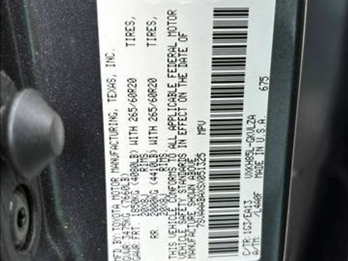 Used 2025 Toyota Sequoia Limited AWD/4WD image 24