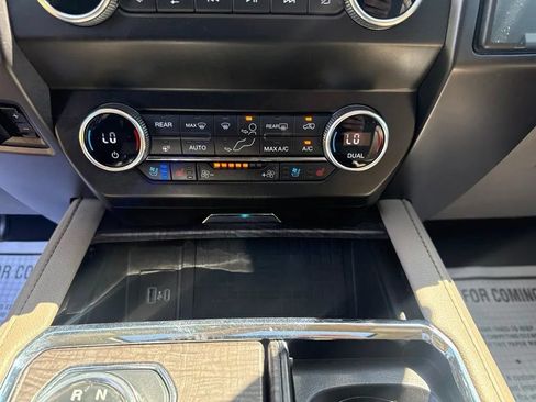 Used 2021 Ford Expedition Limited AWD/4WD image 25