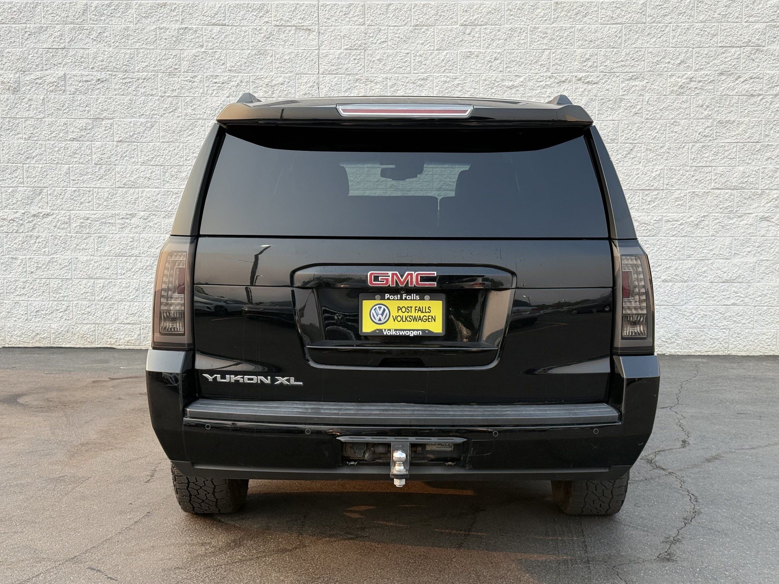 Used 2016 GMC Yukon XL SLT w/ Open Road Package AWD/4WD image 8
