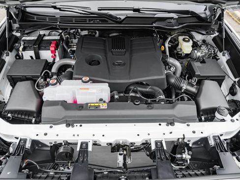 New 2026 Toyota Tundra Platinum image 21