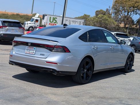 Used 2024 Honda Accord Sport image 12