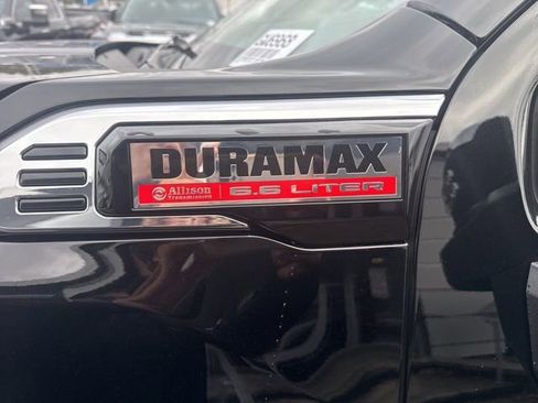 New 2026 GMC Sierra 2500 Denali w/ Denali Reserve Package image 5