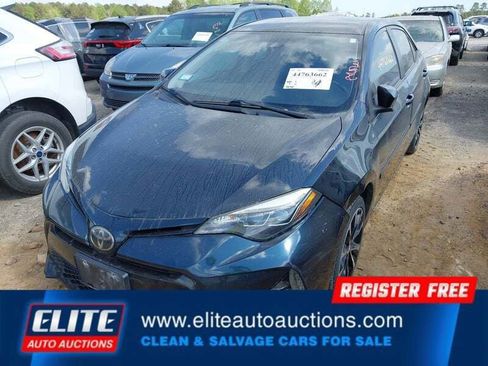 Used 2018 Toyota Corolla SE FWD image 44