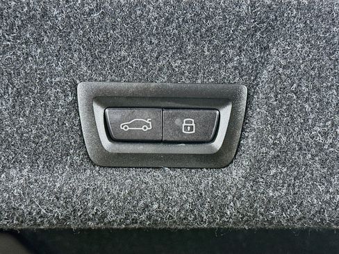 Used 2026 BMW 330i Sedan RWD image 31