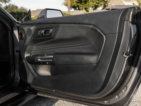 Used 2024 Ford Mustang GT Premium image 39