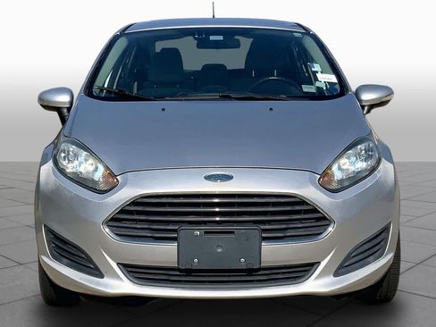 Used 2014 Ford Fiesta SE FWD image 4