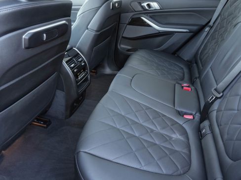 Certified 2025 BMW X5 xDrive40i w/ Climate Comfort Package image 38