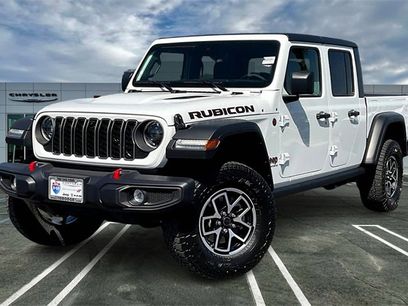 New 2025 Jeep Gladiator Rubicon w/ Safety Group