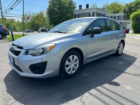 Used 2013 Subaru Impreza 2.0i AWD/4WD image 3