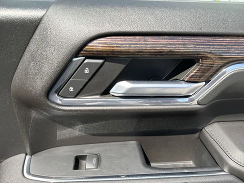 Used 2023 GMC Sierra 1500 Elevation image 31