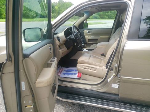 Used 2011 Honda Pilot EX-L image 10