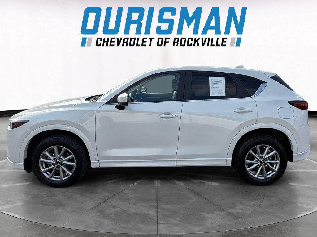 Used 2024 MAZDA CX-5 AWD 2.5 S w/ Preferred Package image 3
