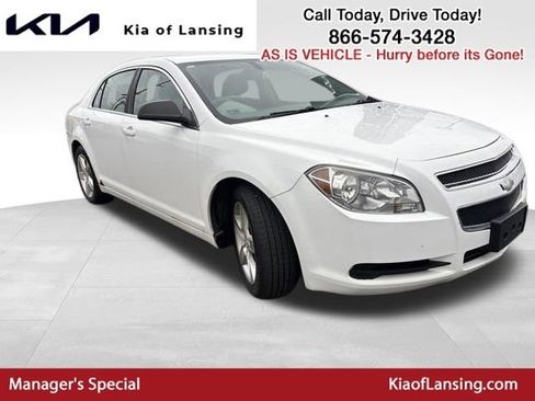 Used 2011 Chevrolet Malibu LS image 1