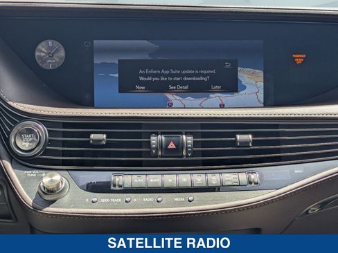 Used 2018 Lexus LS 500 AWD w/ Luxury Package image 21